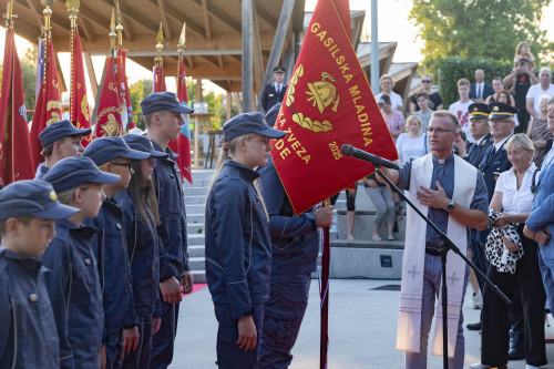 GZ Medvode 30 let javni zavod sotočje medvode