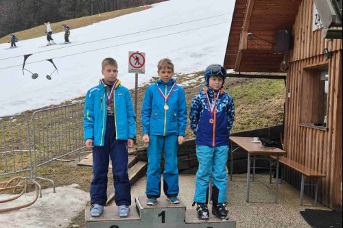 regijsko smučanje javni zavod sotočje medvode