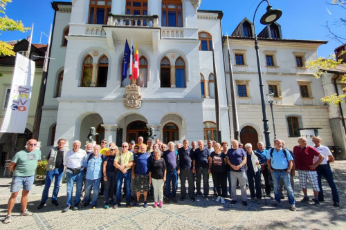 Izlet starejših gasilk in gasilcev na Dolenjsko javni zavod sotočje medvode